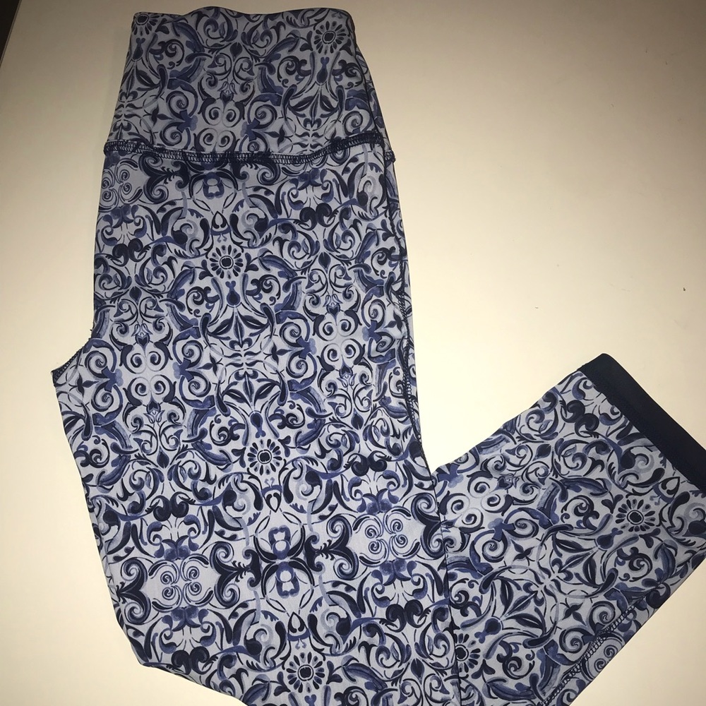 Peach Cropped Leggings